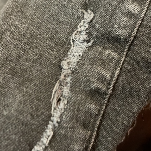 H&M black jean stretch distressed mini skirt 8 - Picture 11 of 13